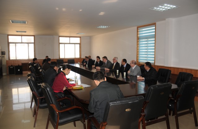 德国劳恩堡市安德烈·提德市长一行与漯河市民政局召开座谈会.jpg