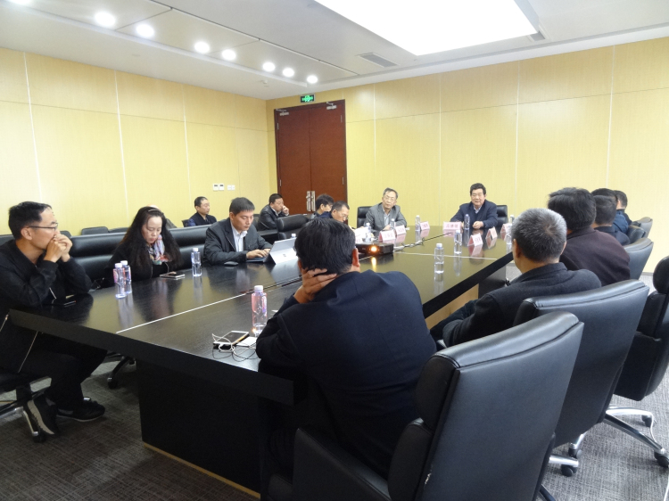 会议现场.jpg